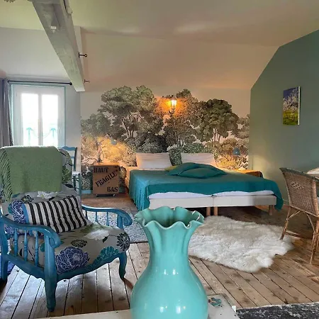 Maison A La Campagne Avec Jardin Clos - Animaux Acceptes - Fr-1-489-172 *